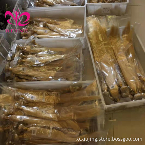 Two tone 1b/blonde straight hair bundles with closure new style soft tangle free brazilian ombre hair extensions